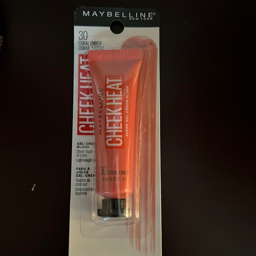 Maybe line Cheek Heat - Coral Ember